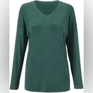 NWT Cabi Serenity Tee Small Green